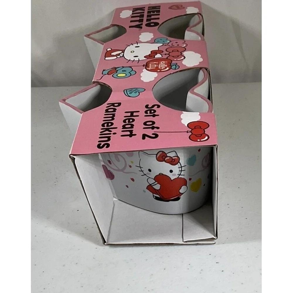 Hello Kitty Valentine Heart Shaped Baking Ramekins With Red Trim